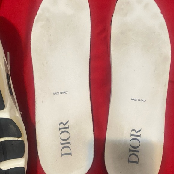 PREOWNED MEN DIOR SNEAKERS - Picture 2 of 11